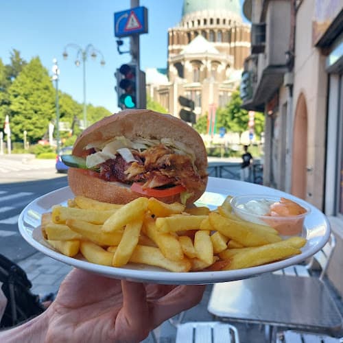 Snack Basilique Halal in Brussels