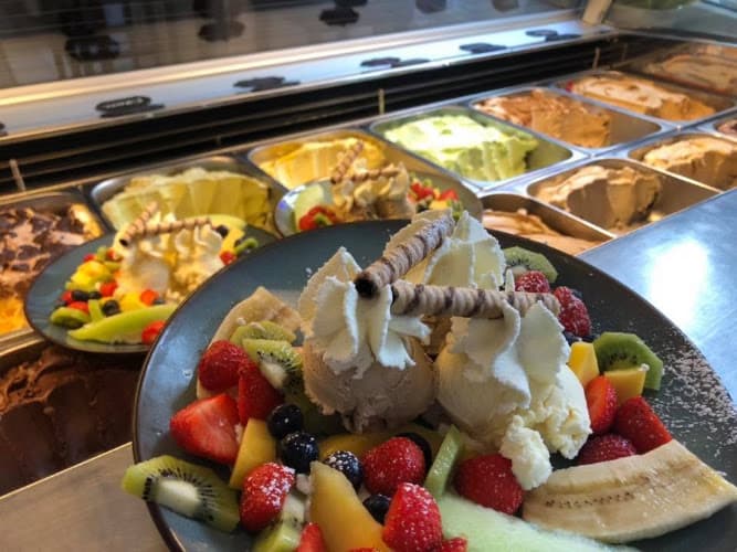 Puur Toeval Ice and Trendy Food in Bocholt