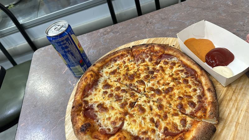 Gold Pizza in Antwerp
