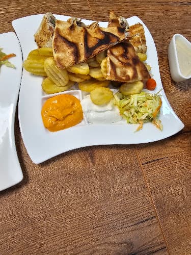 Shoarma King Zwolle مطعم ملك الشاورما in Zwolle