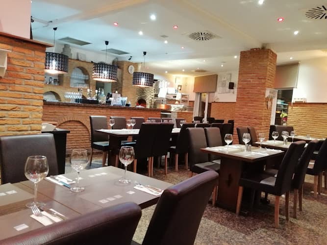 Le Derby Restaurant & Terrasse in Charleroi