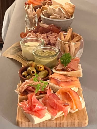 Flanders Treasures Grill And Fire At Home in Roeselare