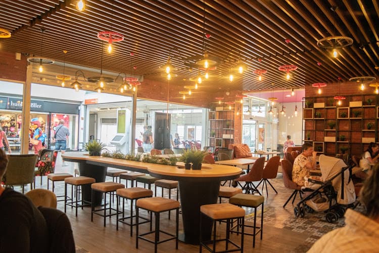 Chefdag Cora Châtelineau | Fried Chicken & More in Châtelet