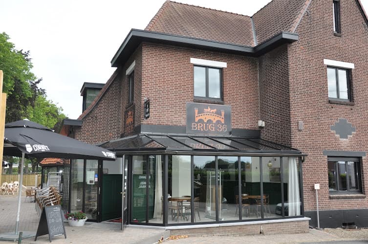 Brug 36 in Dilsen-Stokkem