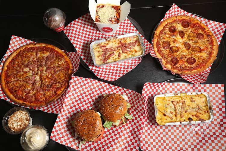 Mustachio Foodcorner - Pasta, Burgers & Pizza's in Harelbeke