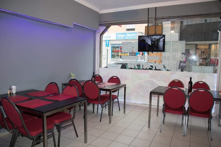 Italian Delights: Pizza-Pita-Pasta in Meulebeke