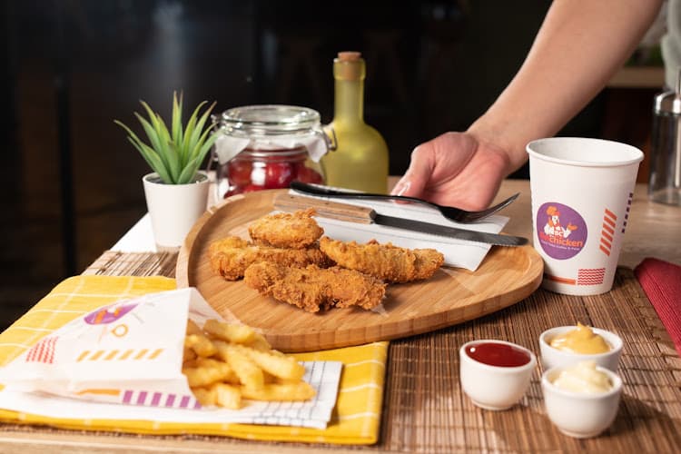 Belchicken Meir | Finest Fried Chicken & More in Antwerp