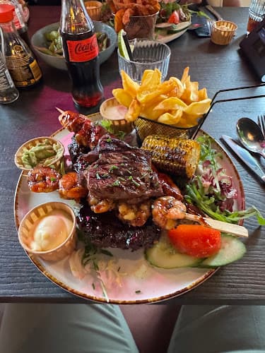 On Fleek Restaurant in The Hague