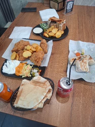 Shoarma King Zwolle مطعم ملك الشاورما in Zwolle